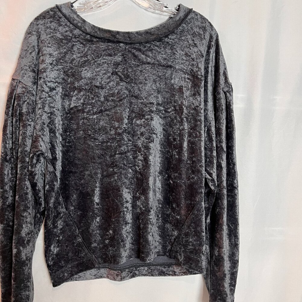 Women's We the Free Navy Velour long puff sleeve top Size XS